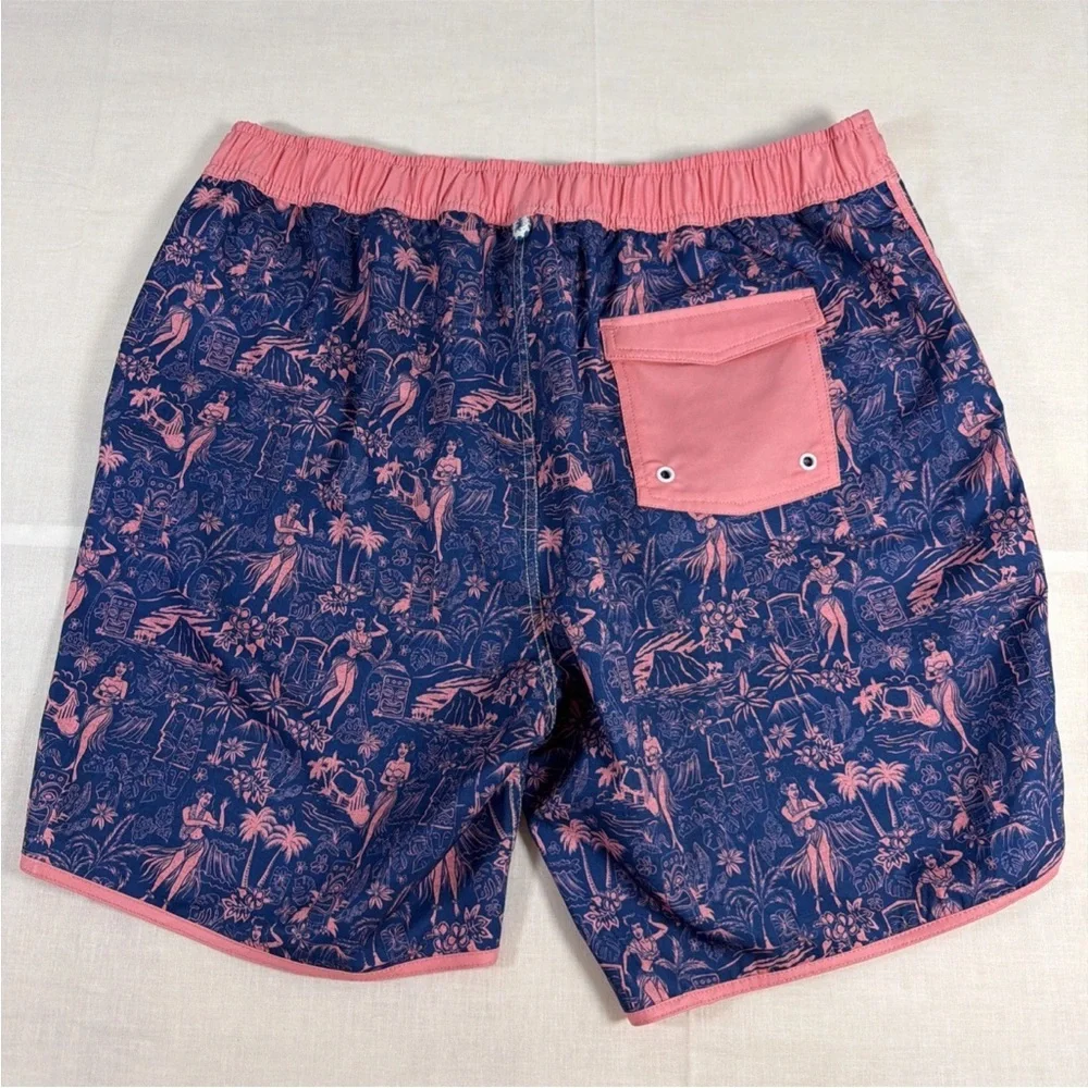 Johnnie-O Men's Hawain Themed Swim Trunks Size Large